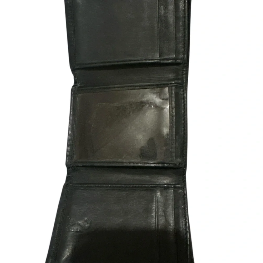 GUESS Black Leather Wallet Card Holder Trifold